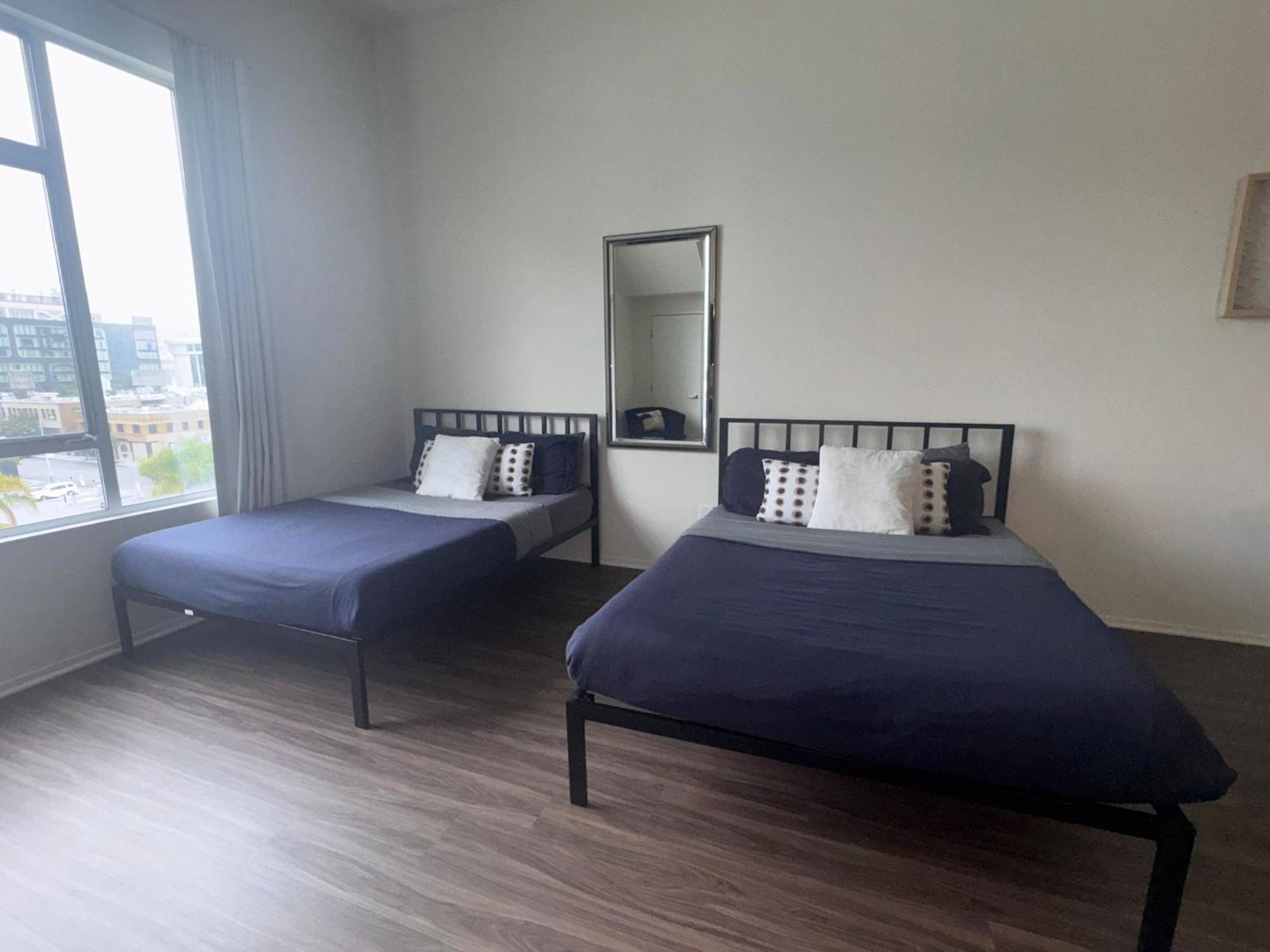 Awesome Loft At Hollywood Free Parking *
