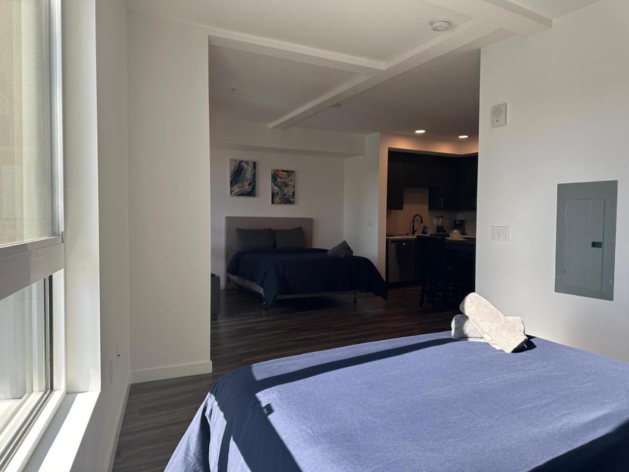 Apartment Awesome Loft At Hollywood Free Parking