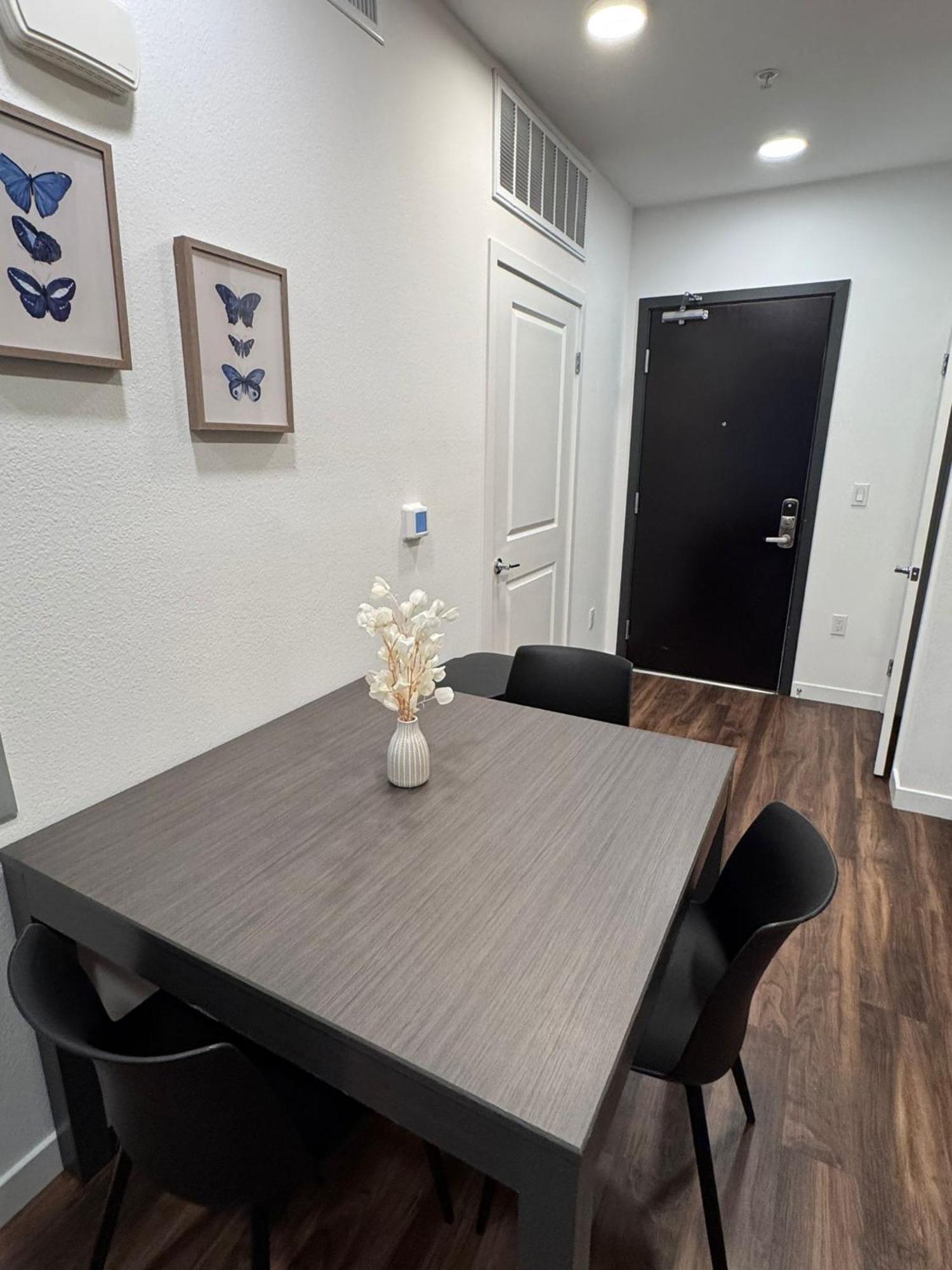 Awesome Loft At Hollywood Free Parking Apartment *